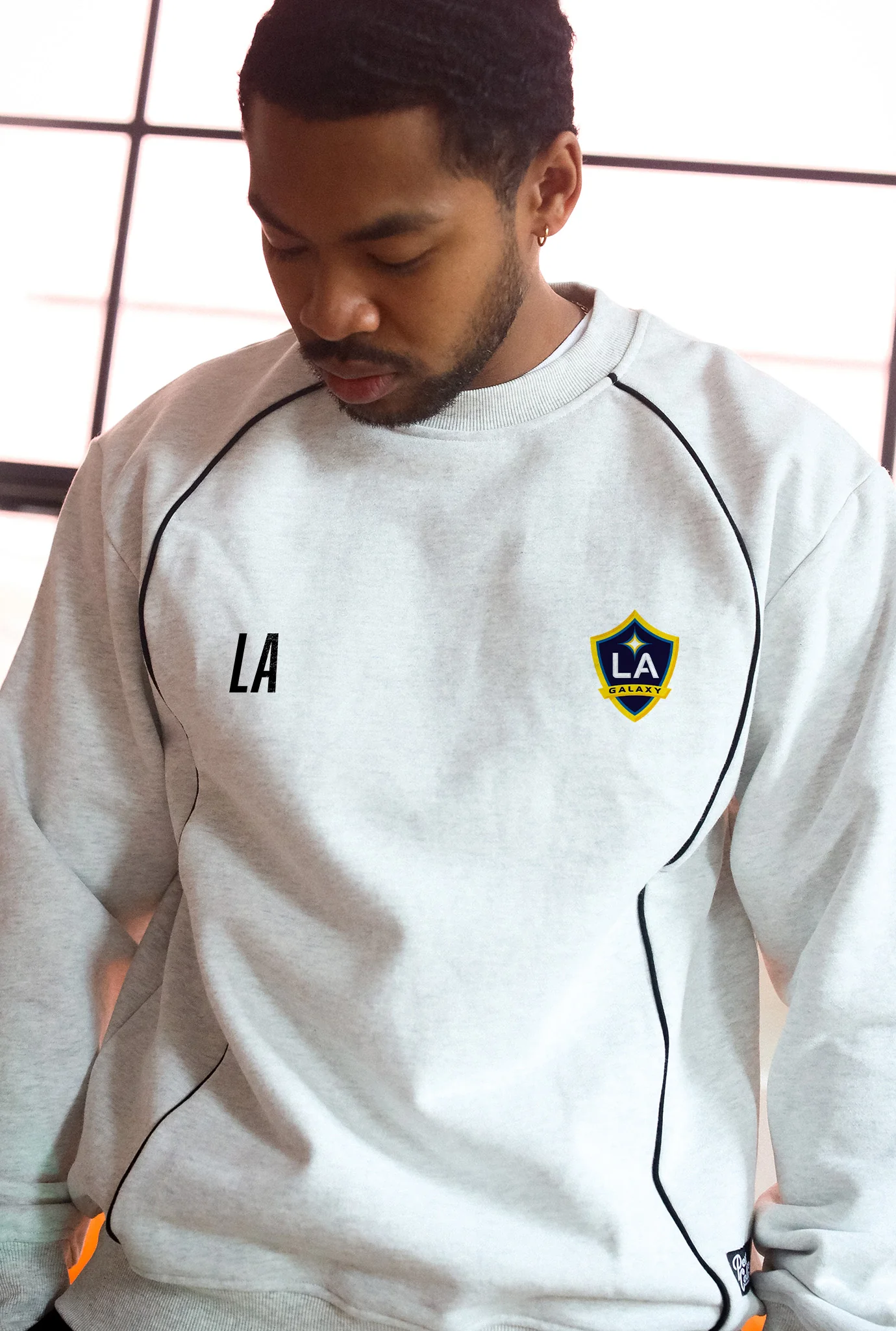 Los Angeles Galaxy Heavyweight Piping Crewneck - Ash - Image 2