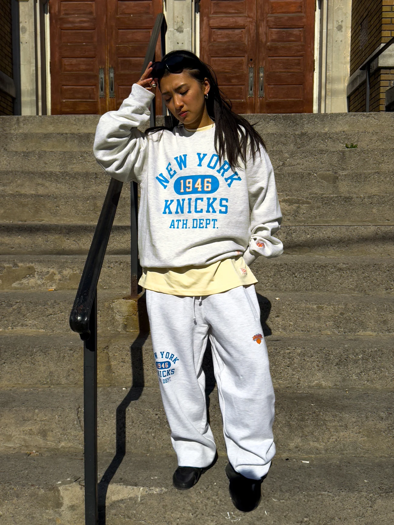New York Knicks Athletic Club Heavyweight Jogger - Ash - Image 5