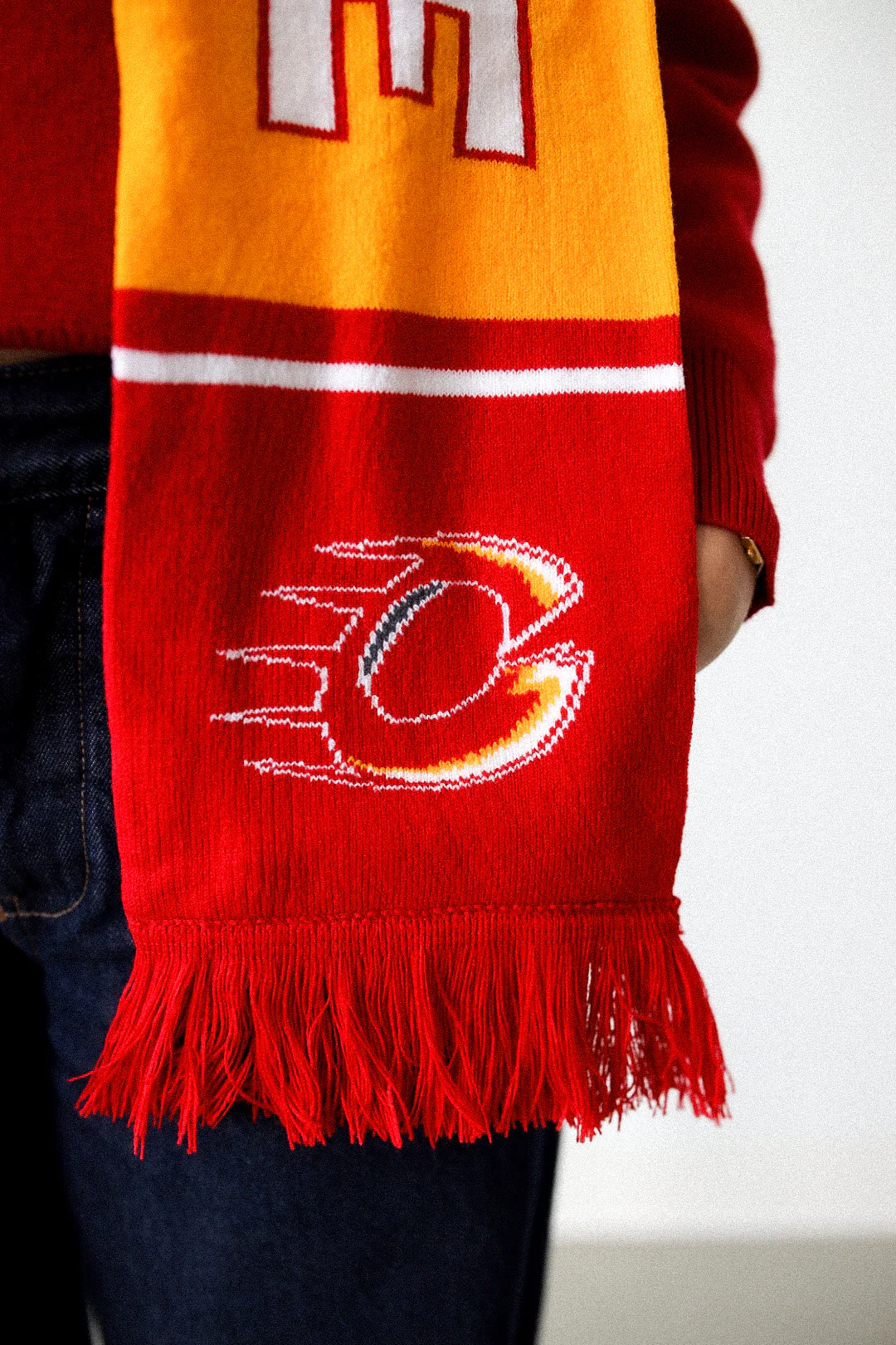 Ottawa Charge Scarf - Red - Image 4